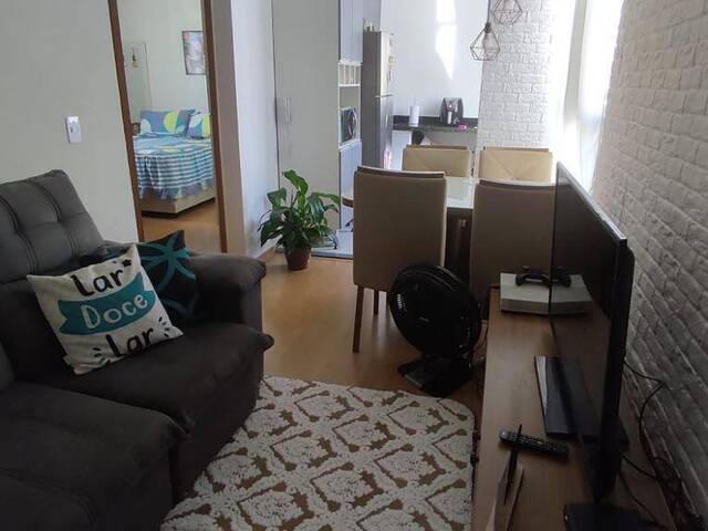 #394 - Apartamento para Venda em São Gonçalo - RJ - 2
