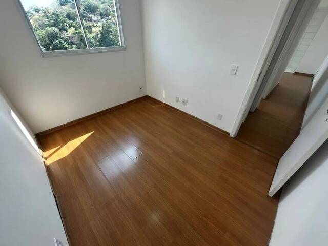 #496 - Apartamento para Venda em São Gonçalo - RJ
