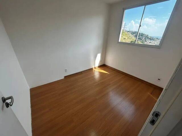 #496 - Apartamento para Venda em São Gonçalo - RJ